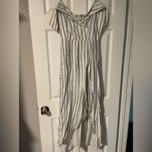 Brand New Promesa Dress